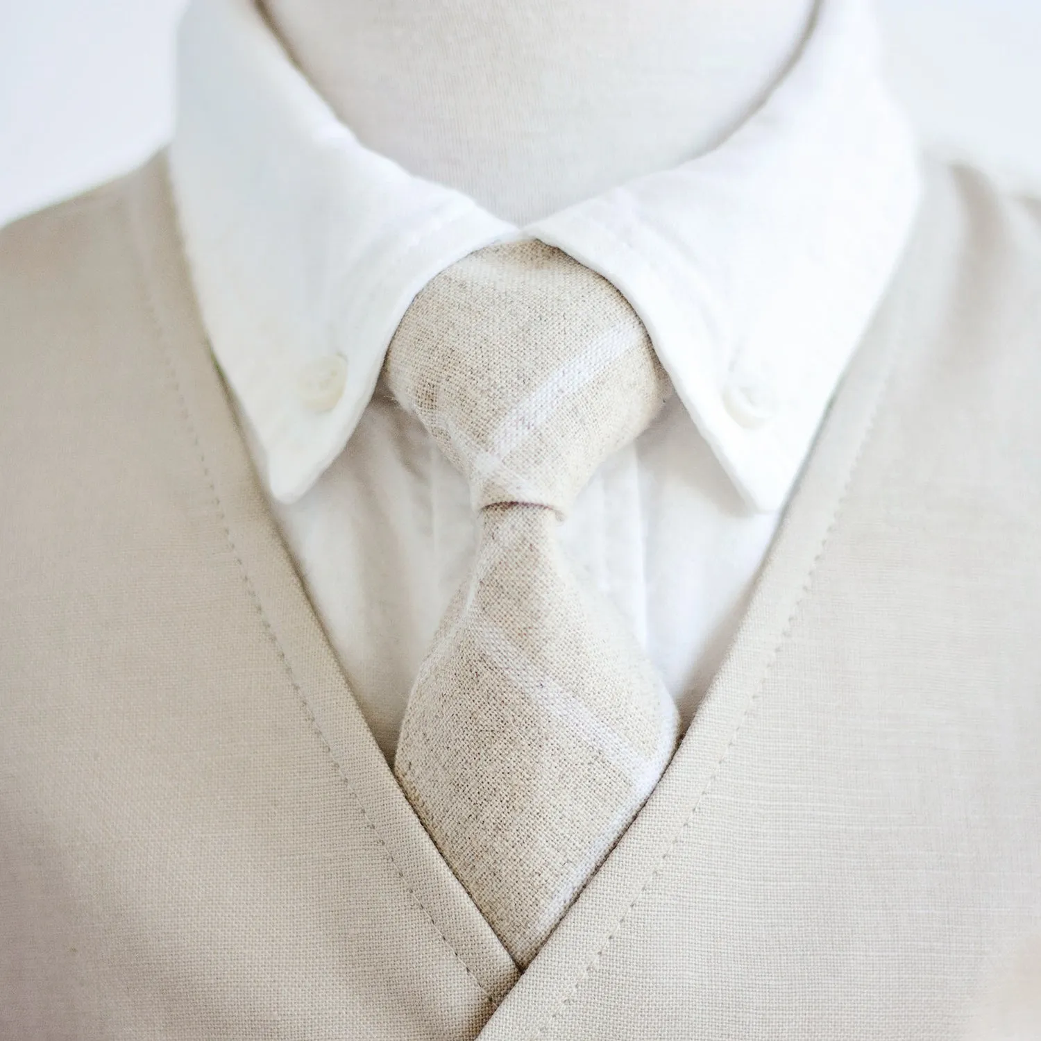 Boy's Pocket Square / Natural Linen Window Pane