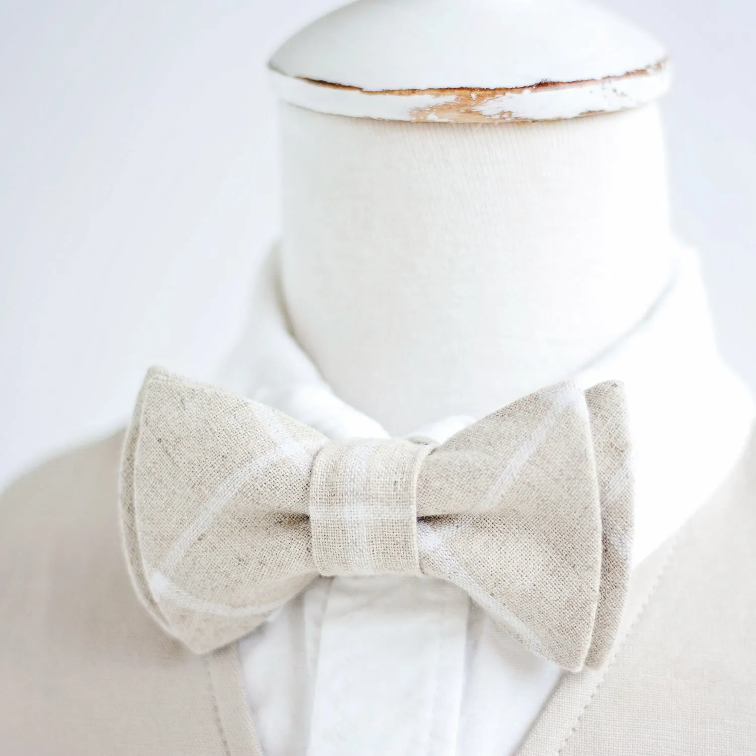 Boy's Pocket Square / Natural Linen Window Pane